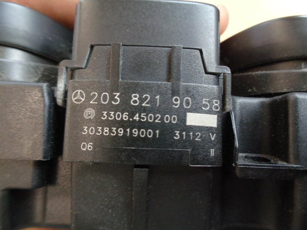 MERCEDES C CLASS W203 2002 HAZARD WARNING CONTROL SWITCH PANEL UNIT 2038219058
