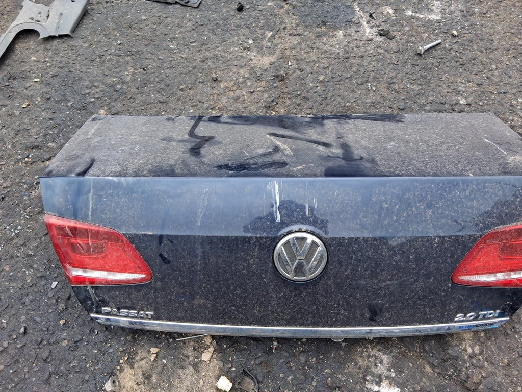 2014 VW VOLKSWAGEN PASSAT B7 SALOON BARE TAILGATE BOOTLID BLUE