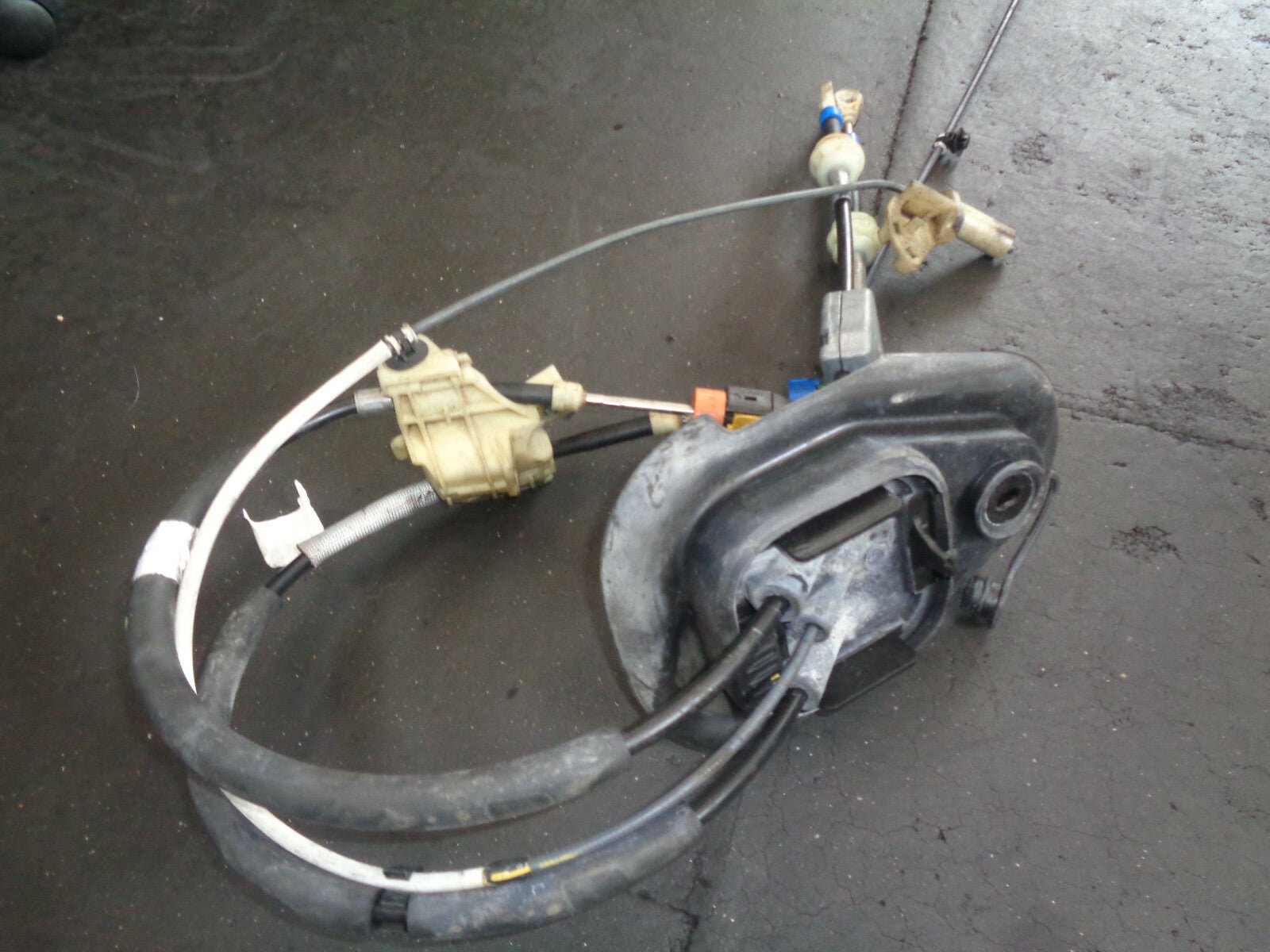 CITROEN C5 AIRCROSS 2019 1.5 HDI DIESEL 6 SPEED AUTOMATIC GEAR LINKAGES CABLE
