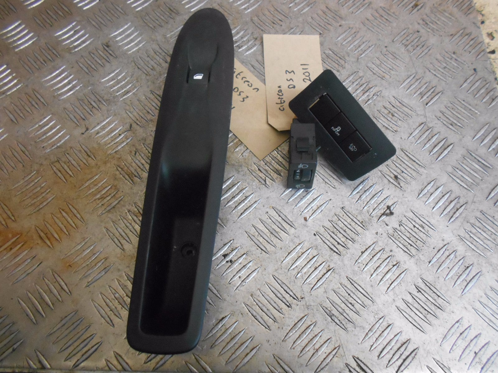 CITROEN DS3 2011 NS PASSENGER SIDE WINDOW ECO ESP SWITCHES