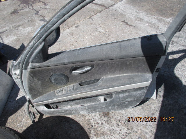 BMW 3 SERIES E90 PRE LCI OSF DRIVER SIDE FRONT COMPLETE DOOR SILVER WING MIRROR
