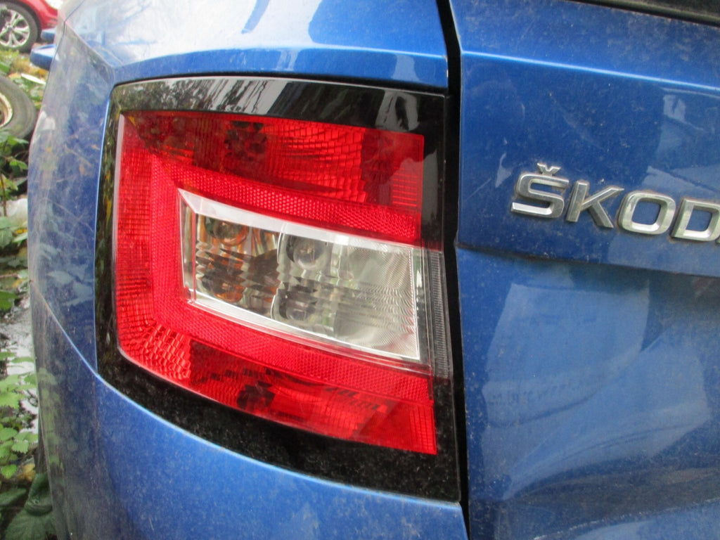 2019 SKODA FABIA MK3 NJ ESTATE NSR PASSENGER SIDE REAR TAIL LIGHT LAMP