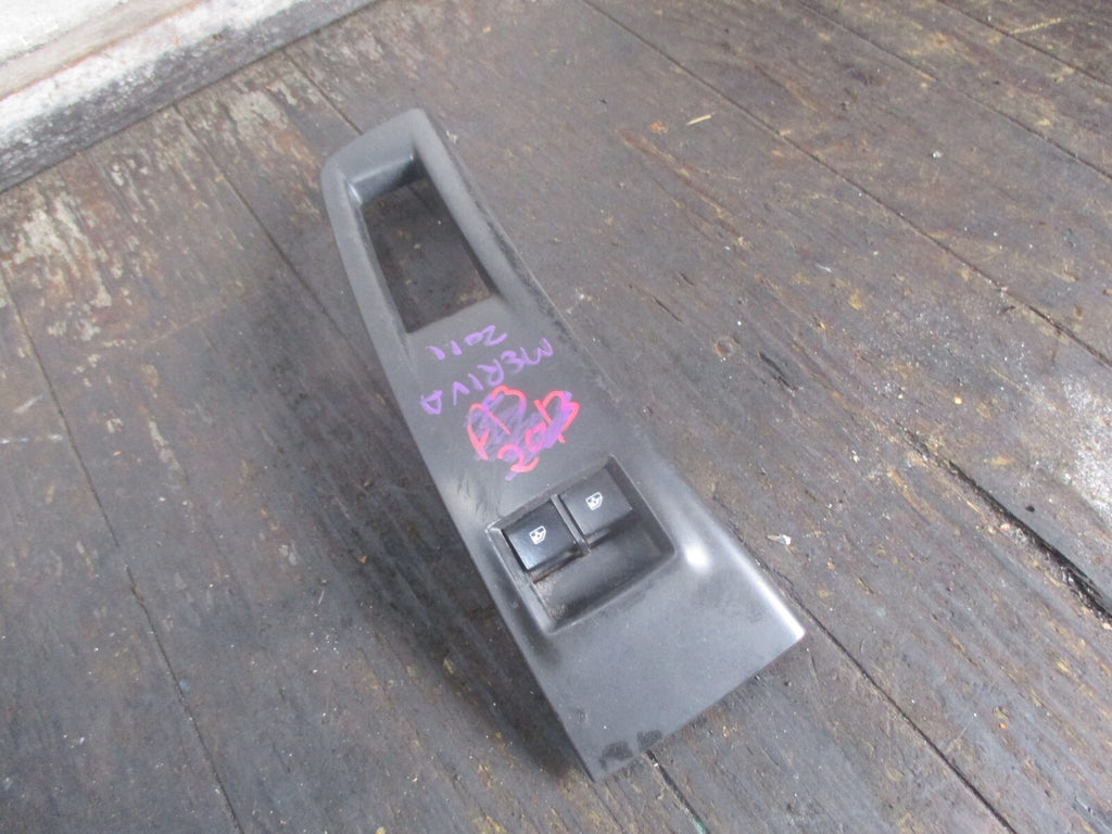VAUXHALL MERIVA B 2011 OSF DRIVER SIDE FRONT WINDOW SWITCH 13305978