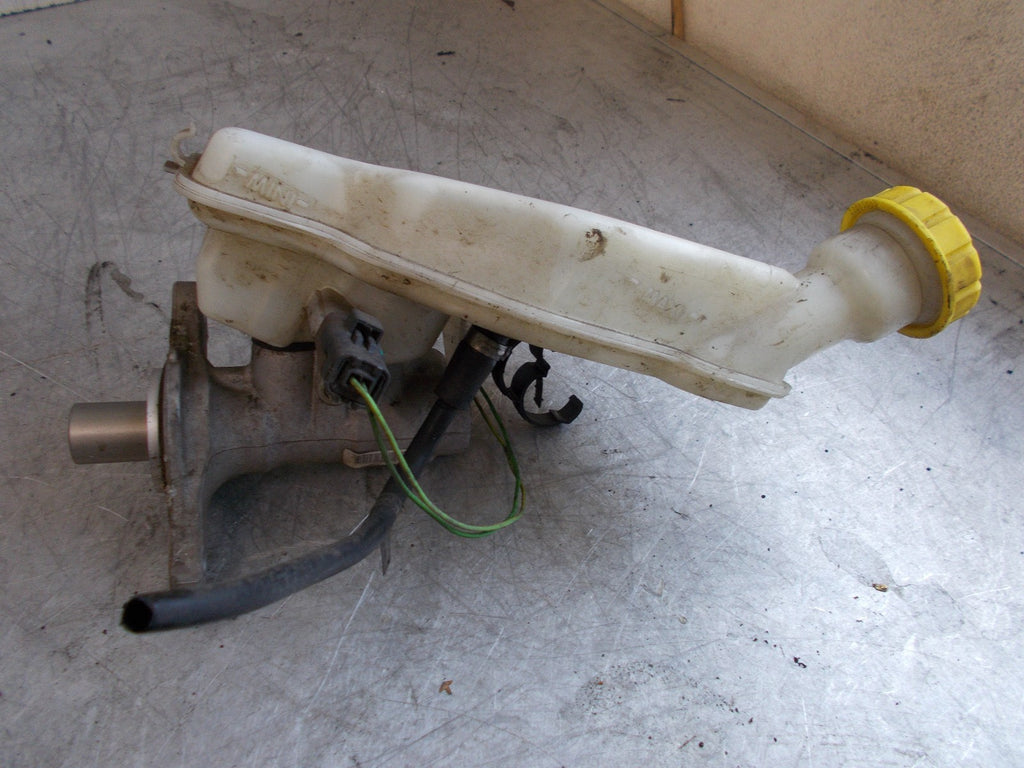2006 CITROEN C3 1.4 8V PETROL  BRAKE MASTER CYLINDER 32067093L