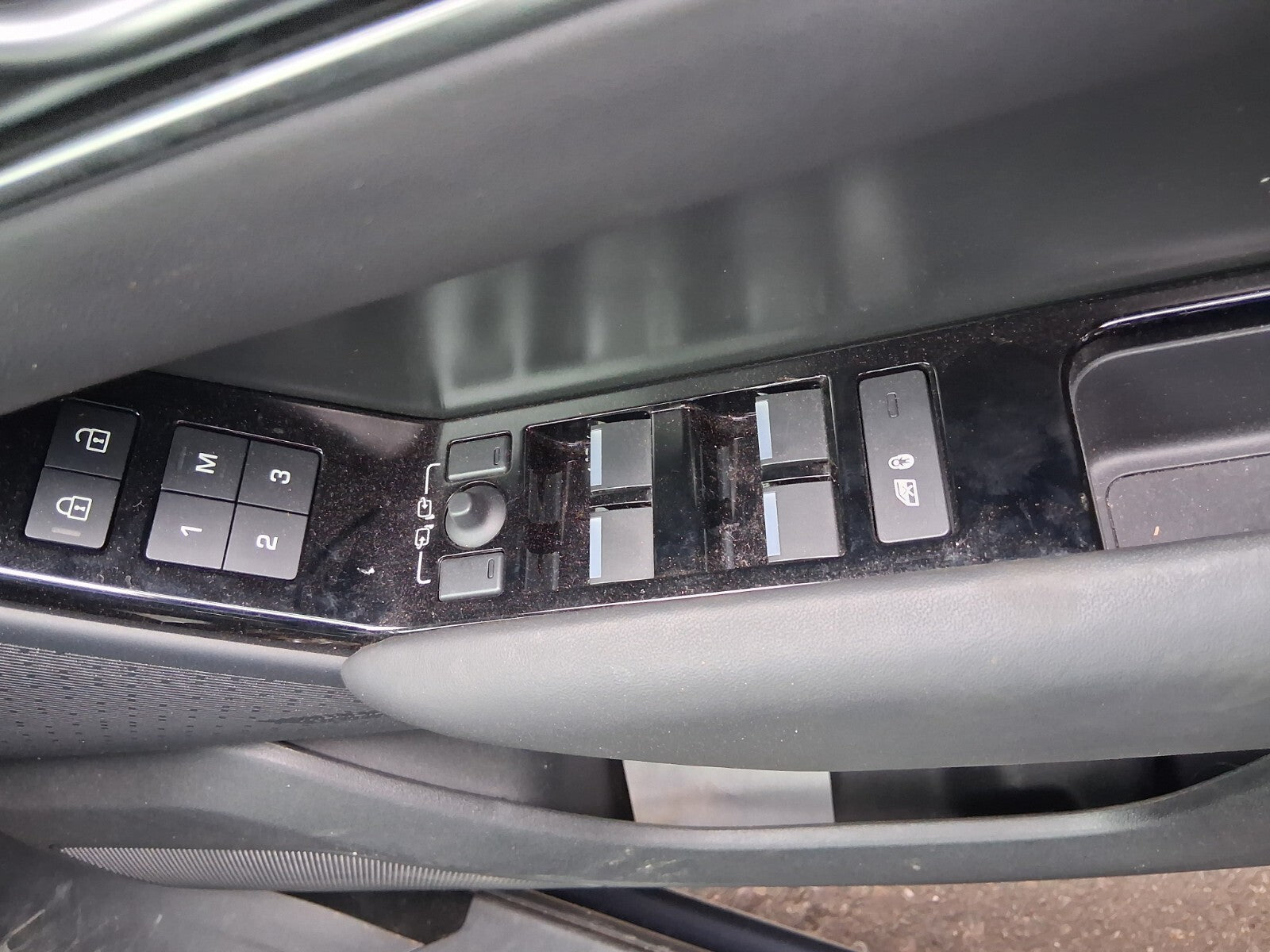 2024 RANGE ROVER VELAR P400e OSF DRIVER FRONT WINDOW SWITCH