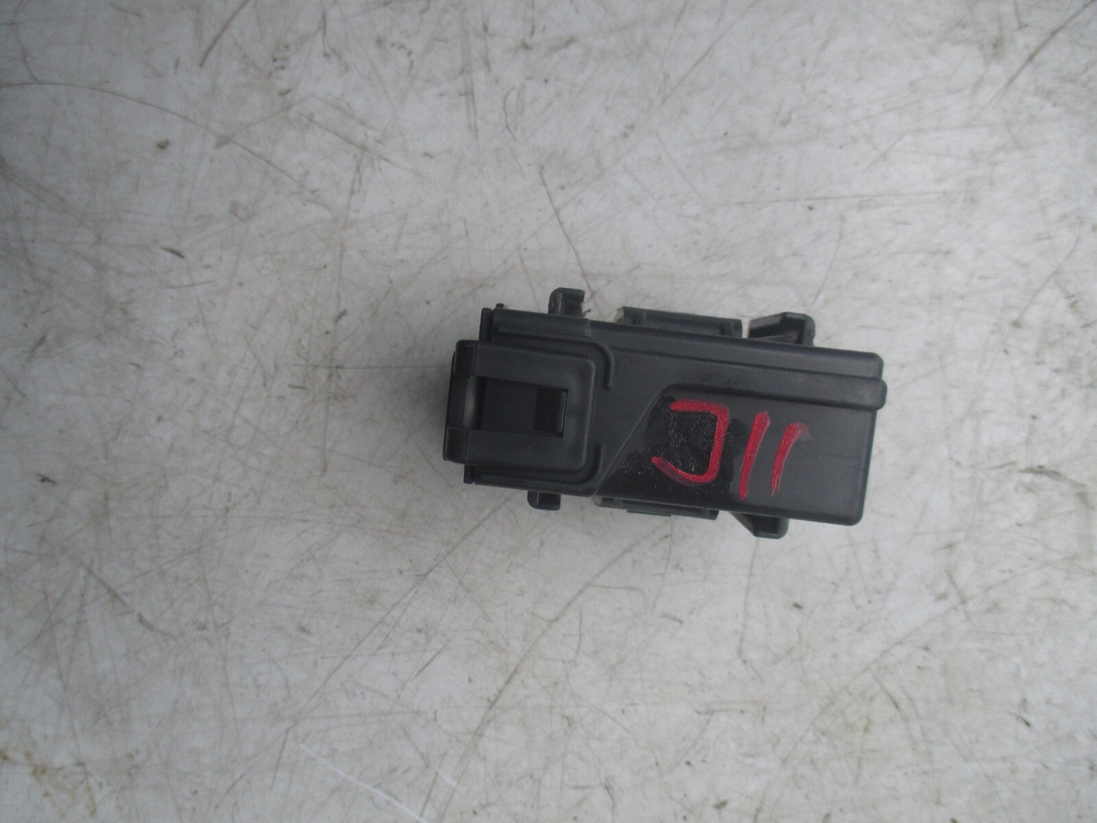 NISSAN QASHQAI MK2 J11 2016 ANTI SKID ABS TRACTION CONTROL SENSOR 476A04EA0A