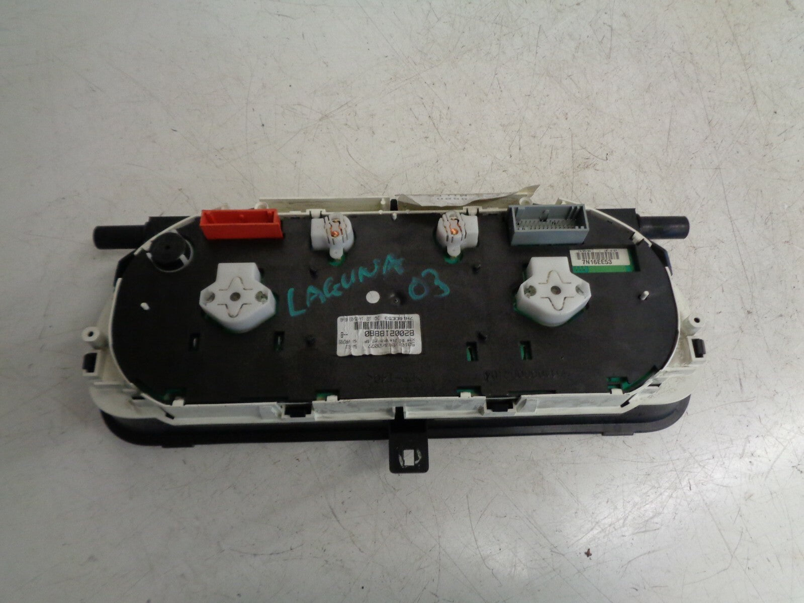 RENAULT LAGUNA MK2 2003 1.9 DCI SPEEDO CLOCKS INSTRUMENT CLUSTER 8200218880