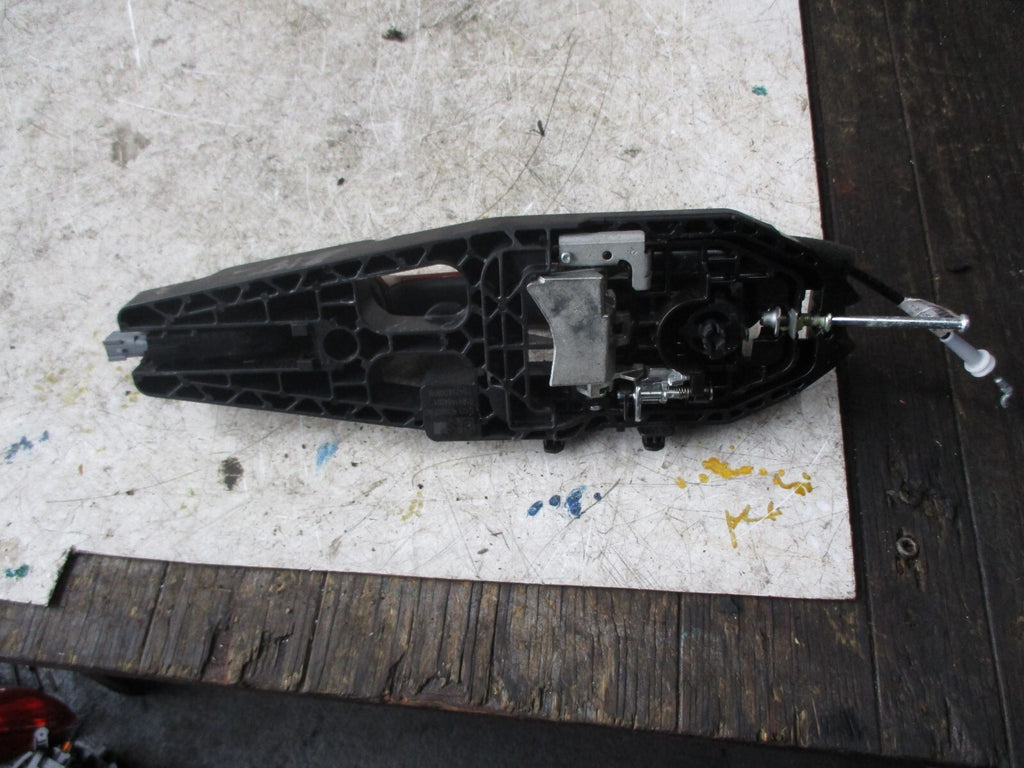 FORD S-MAX 2018 OSF DRIVER SIDE EXTERNAL DOOR HANDLE  IN  DARK RED