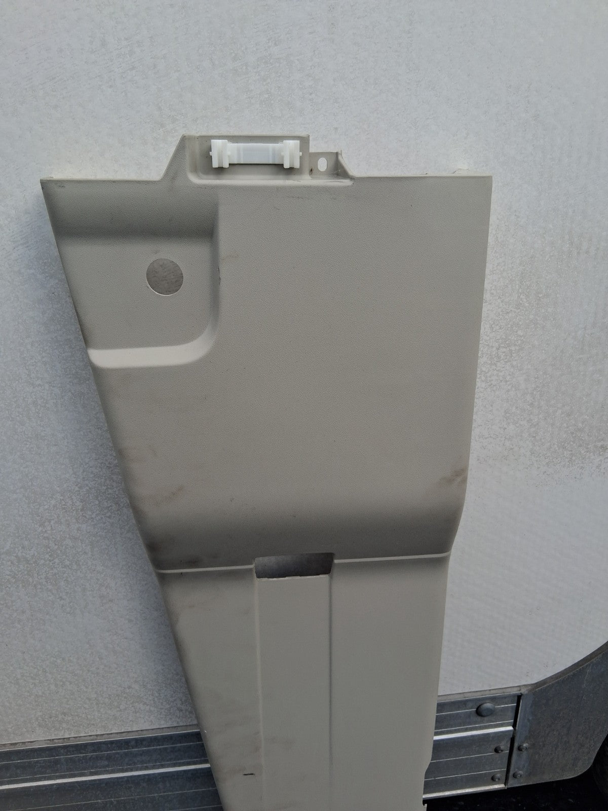 2024 FIAT DUCATO MK3 NSF PASSENGER SIDE FRONT A PILLAR TRIM PANEL 1305996070