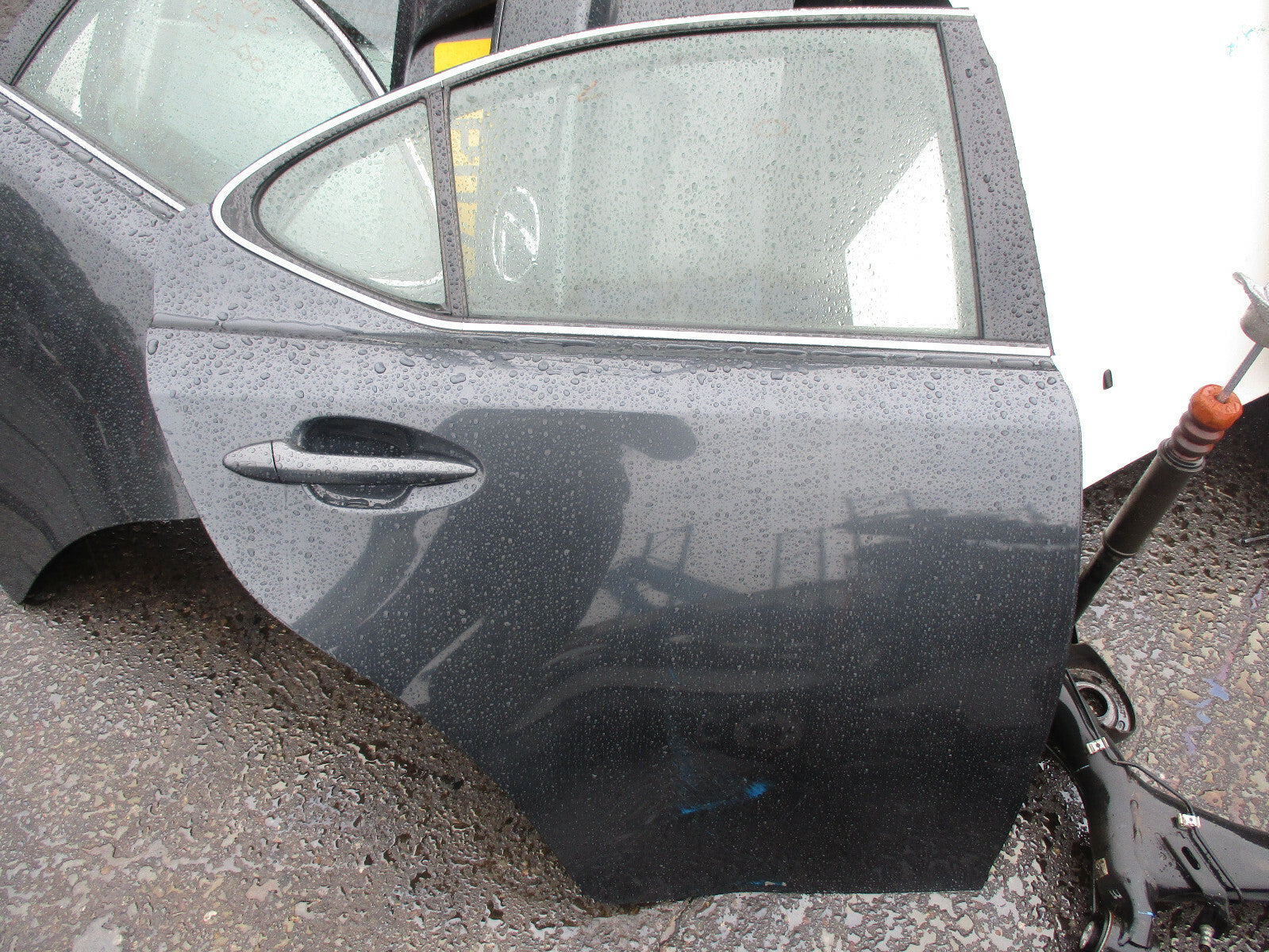 LEXUS IS XE20(MK2) OSR DRIVER SIDE REAR DOOR COMPLETE GREY