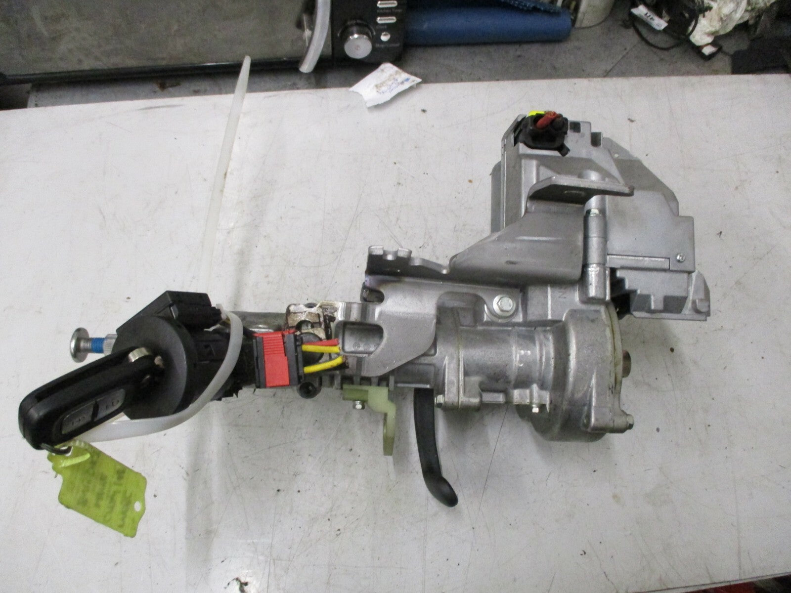 MERCEDES CITAN PANEL VAN  2013 ELECTRIC POWER STEERING COLUMN KEY 8201207620