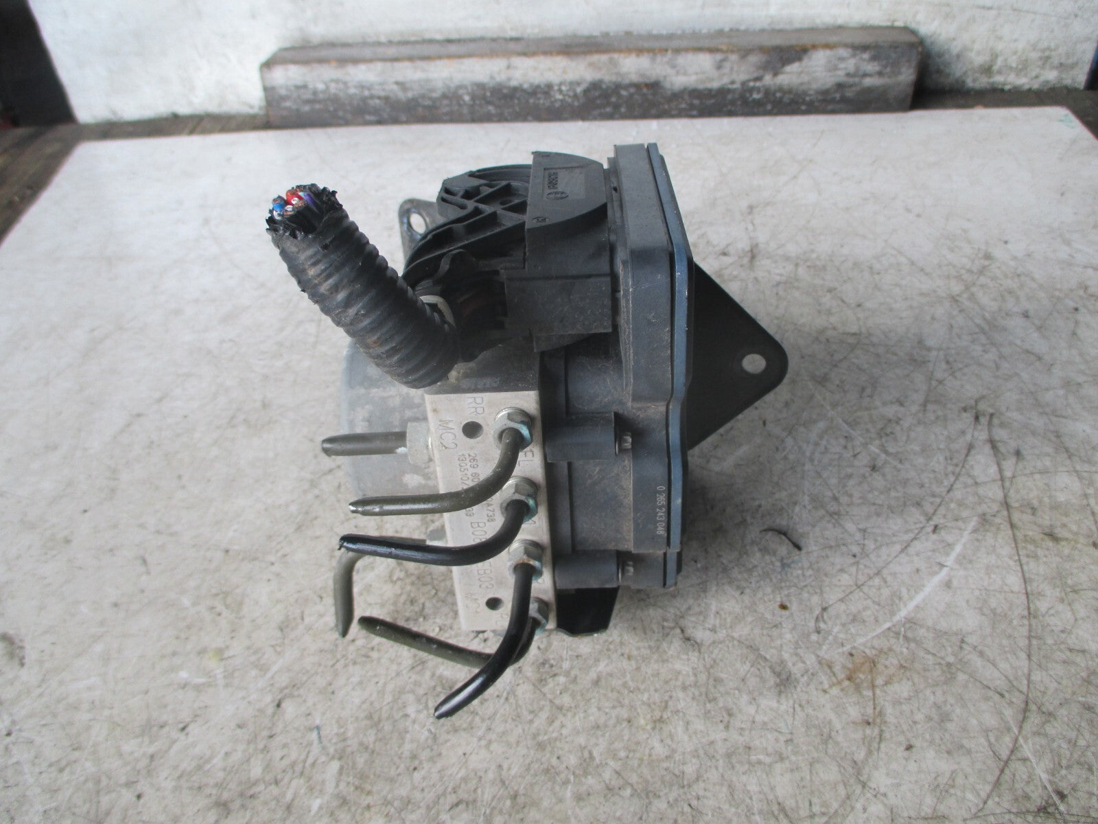 MITSUBISHI MIRAGE 2 2015 MK6 ABS PUMP CONTROL MODULE 4670A738