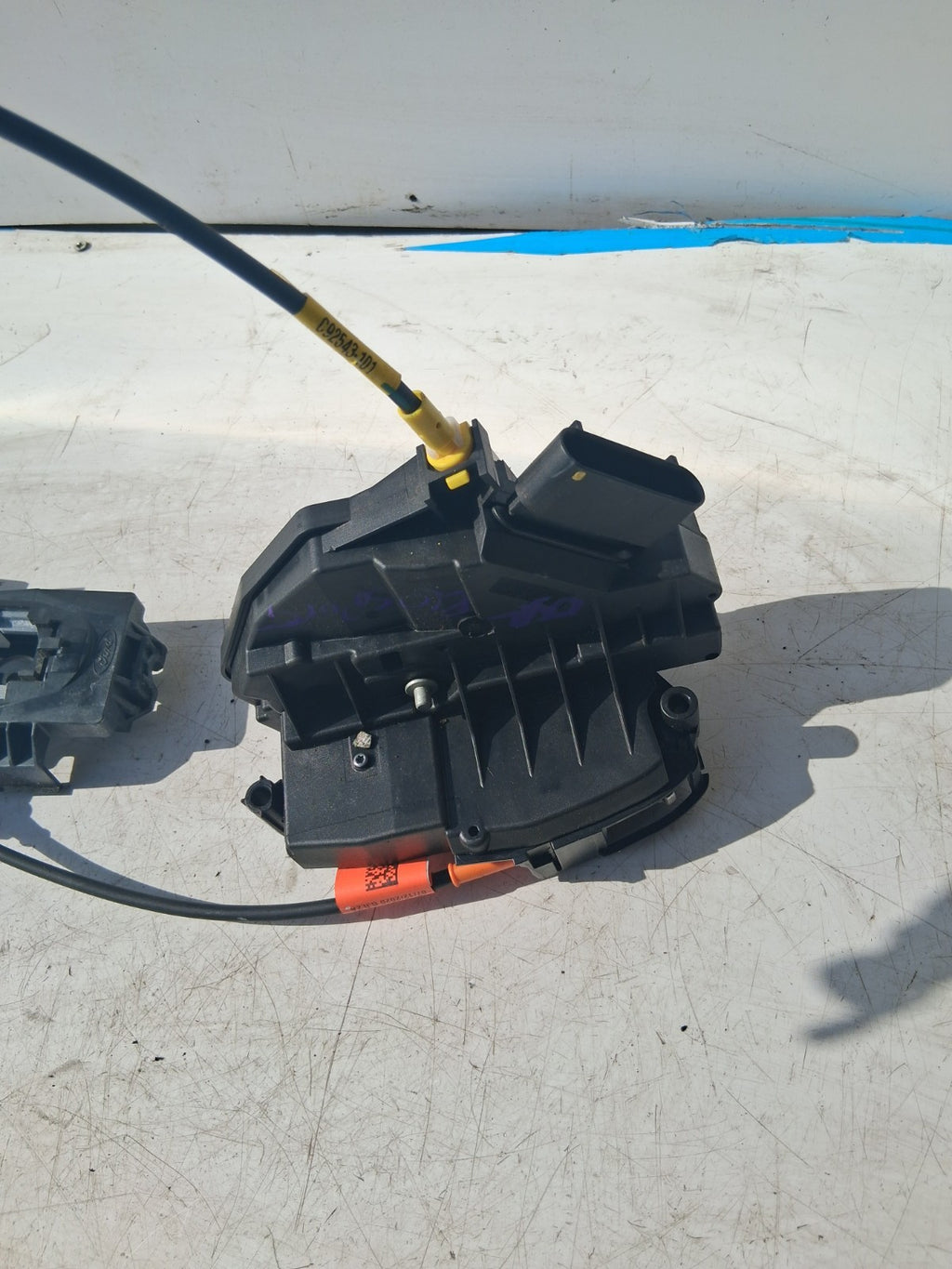 2021 ECOSPORT 71 OSR OFF DRIVER RIGHT SIDE DOOR LOCK MECHANISM GN15A264A26AD