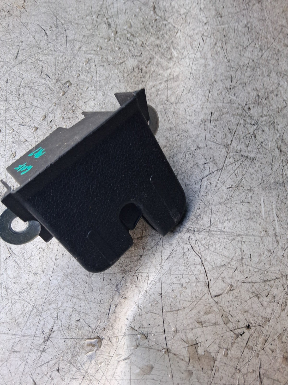 2015 VW VOLKSWEN GOLF MK7 TAILGATE BOOT LID LOCK LATCH CATCH MECHANISM 5G6827505