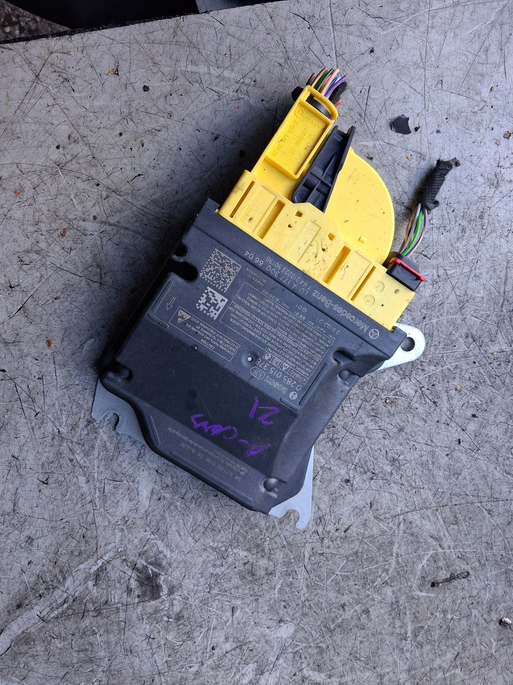 2021 MERCEDES BENZ A CLASS AIRBAG CONTROL MODULE ECU A2479018801