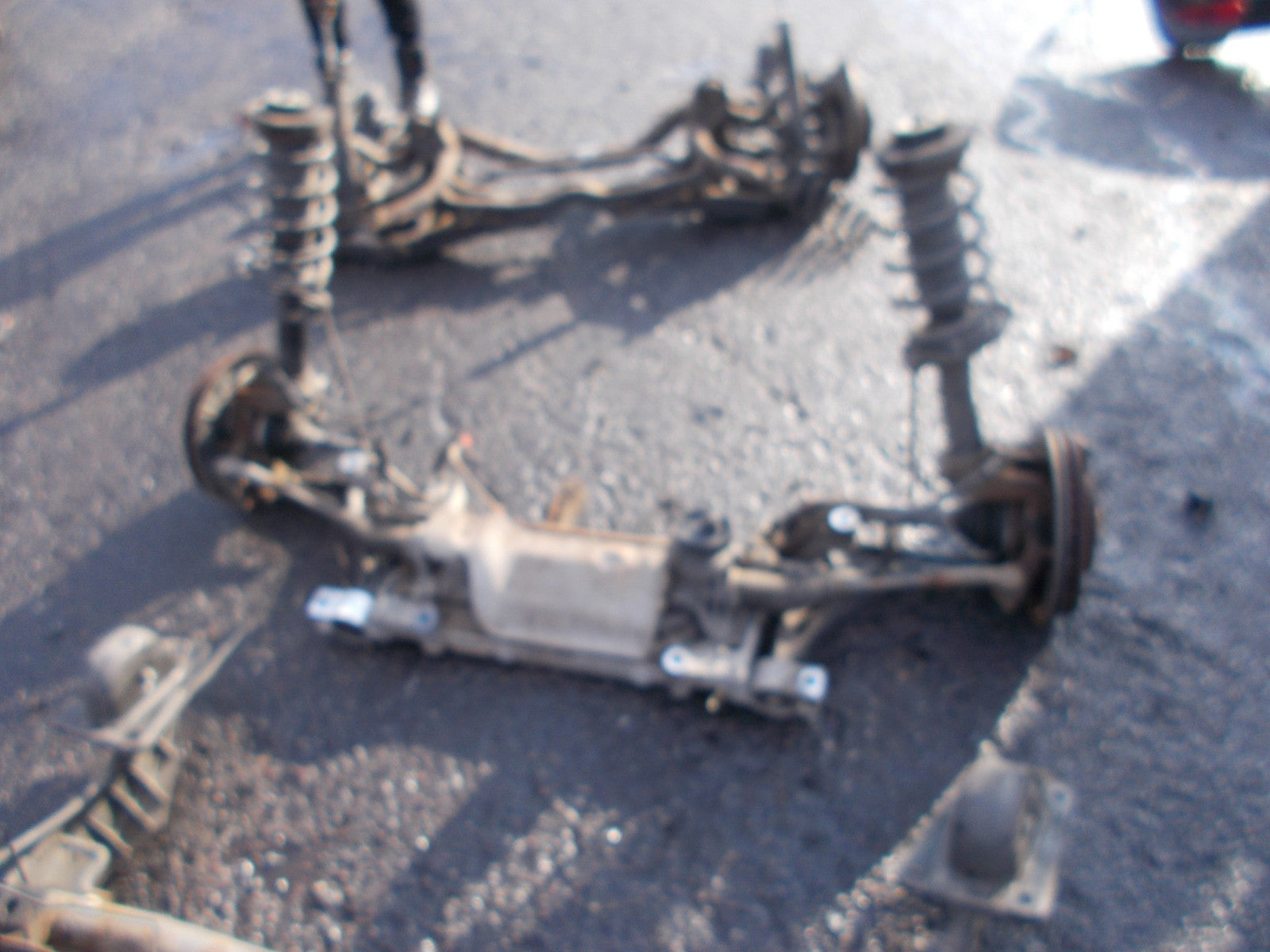 AUDI A3 8PA (MK2) SPORTBACK 2007 1.9 TDI FRONT SUSPENSION CRADLE LEGS HUBS