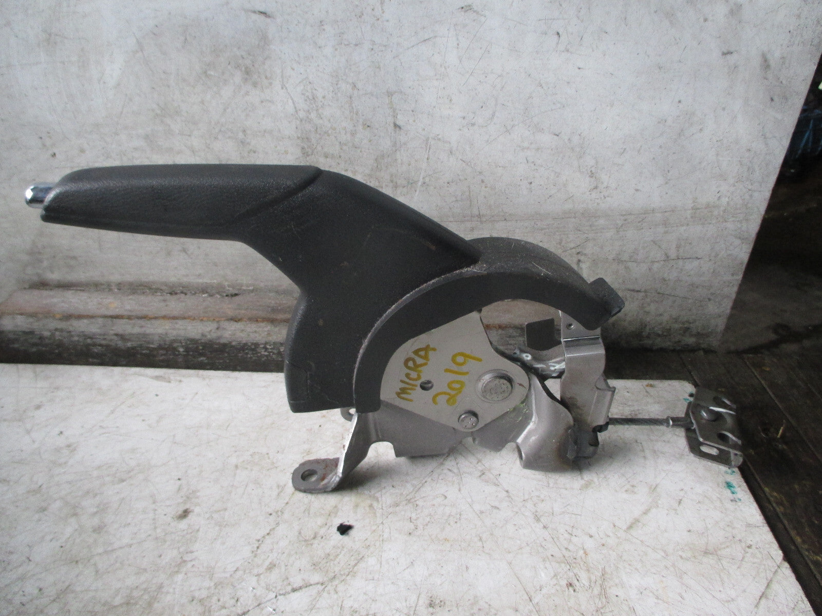 NISSAN MICRA K14 2019 MANUAL PARKING HANDBRAKE LEVER MECHANISM