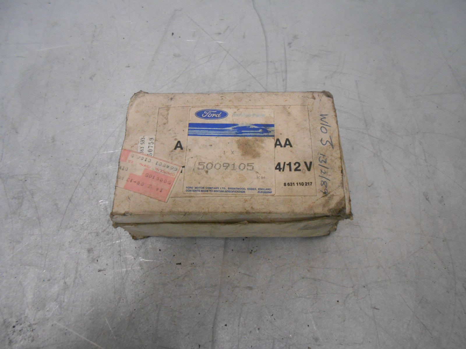 GENUINE FORD OEM SERVICE PART 24V BLAUPUNKT MONO STEREO AMP A81SX11565AA NOS