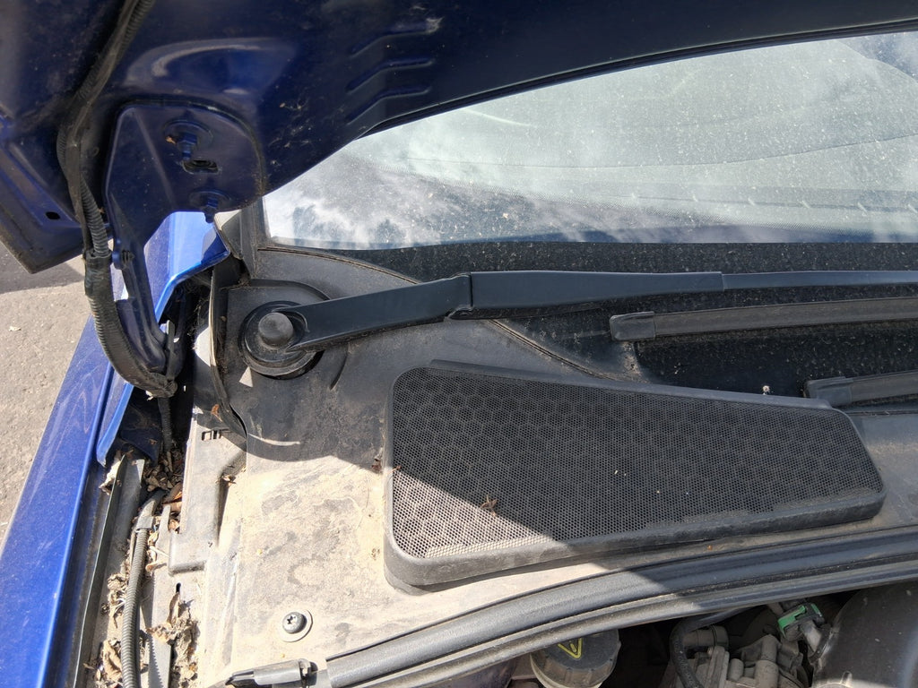 2015 FORD FOCUS MK3 OSF DRIVER SIDE FRONT WIPER MOTOR
