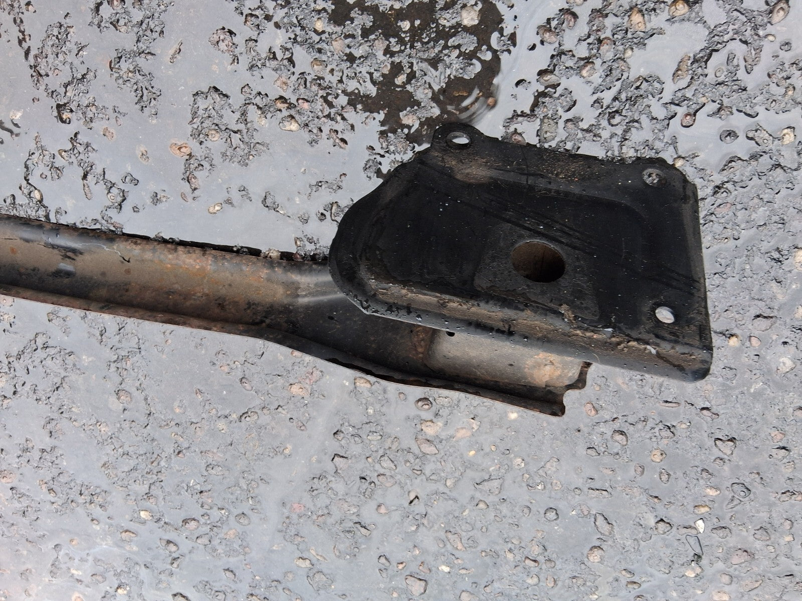 2016 FORD FIESTA MK7 REAR BUMPER REINFORCEMENT CRASH BAR