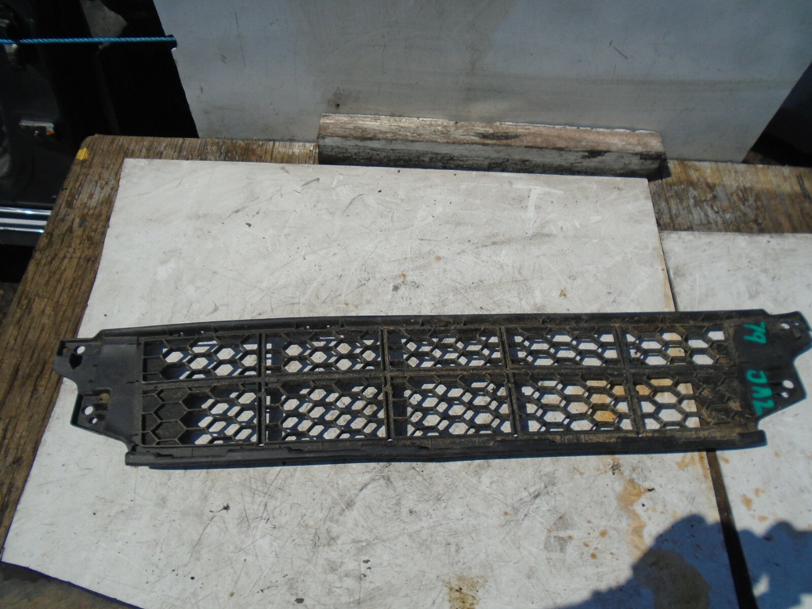 HONDA JAZZ MK2 2015 FRONT BUMPER LOWER GRILL 71103TF0G2