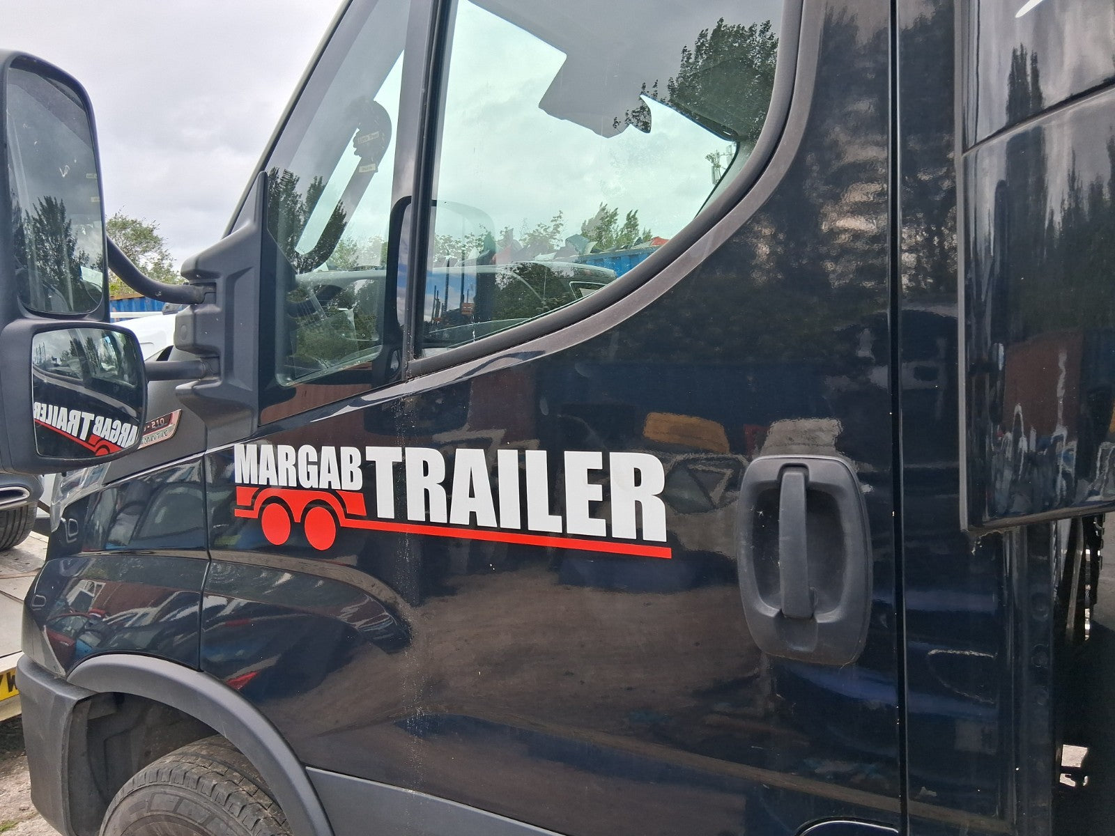 2023 IVECO DAILY MK6 FACELIFT 70C21b 3.0 D NSF PASSENGER BARE DOOR NERO BLACK