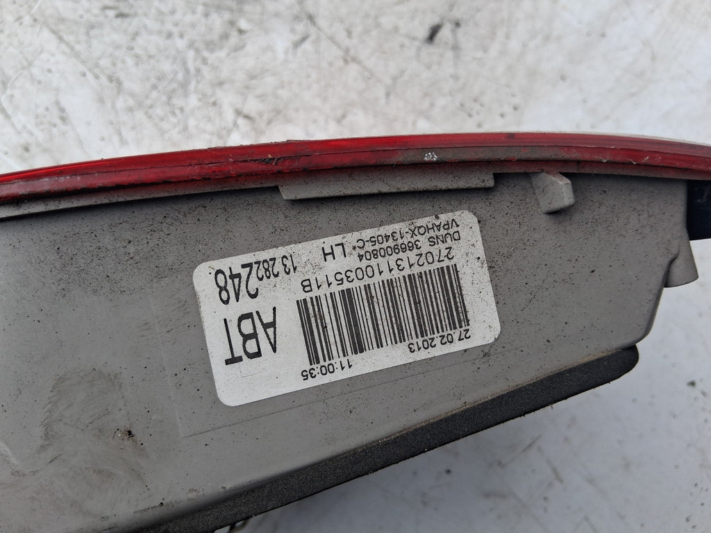 2013 VAUXHALL ASTRA J ESTATE NSR PASSENGER SIDE REAR INNER TAIL LIGHT 13282246