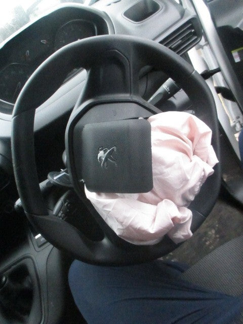 2021 PEUGEOT PARTNER MK3 K9 STEERING WHEEL