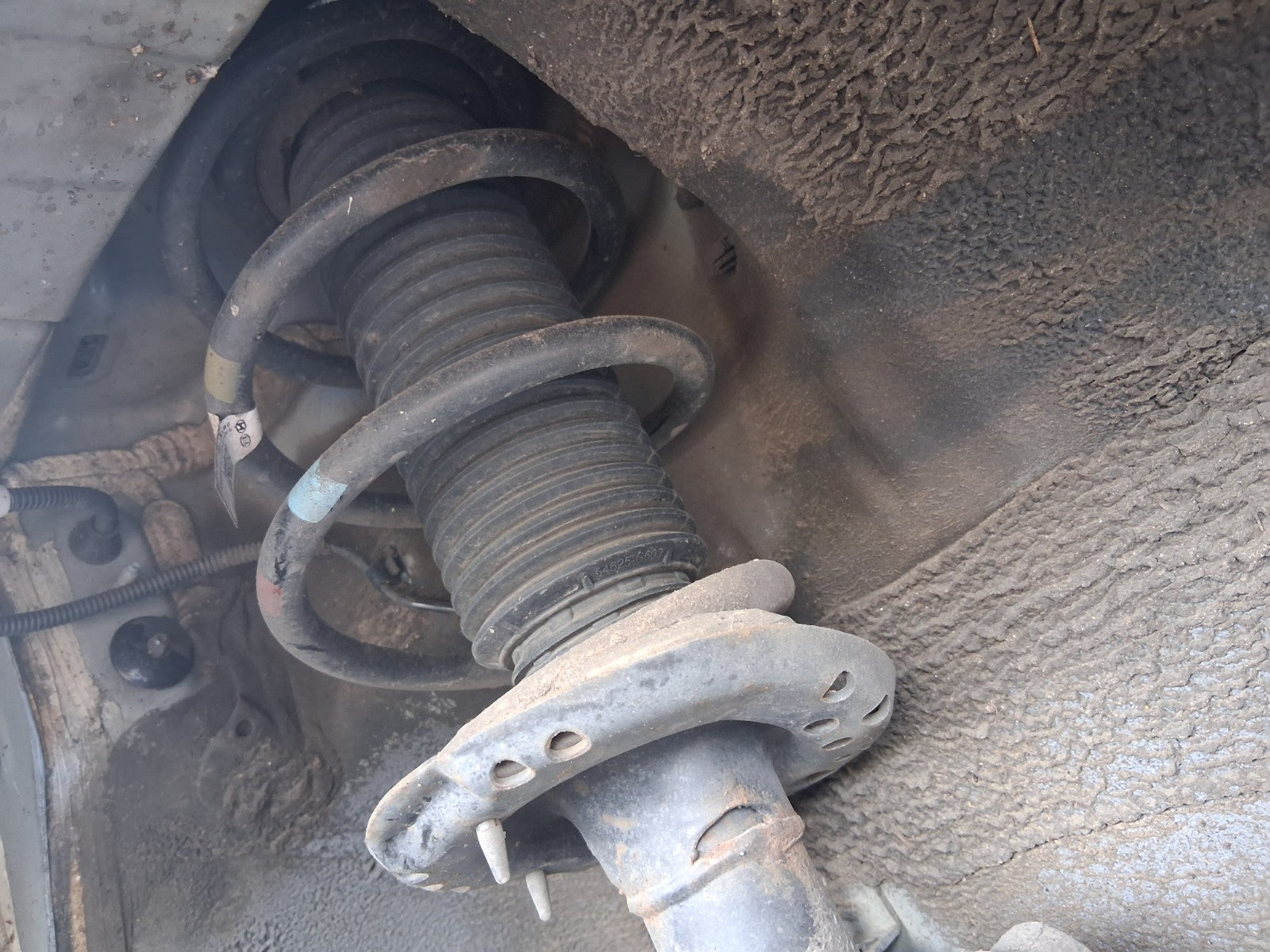2019 KIA PICANTO MK3 1.0 PETROL OSF DRIVER SIDE FRONT SHOCK ABSORBER