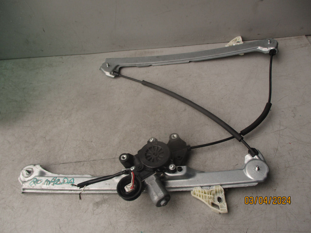 2020 MAZDA 3 NSF PASSENGER SIDE FRONT LEFT ELECTRIC WINDOW MOTOR BCJH5958X