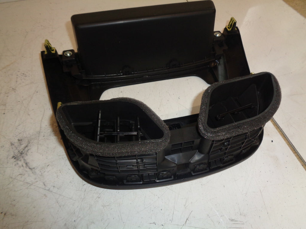 VAUXHALL VIVA 2017 RADIO SURROUND TRIM & AIR VENTS 94515816