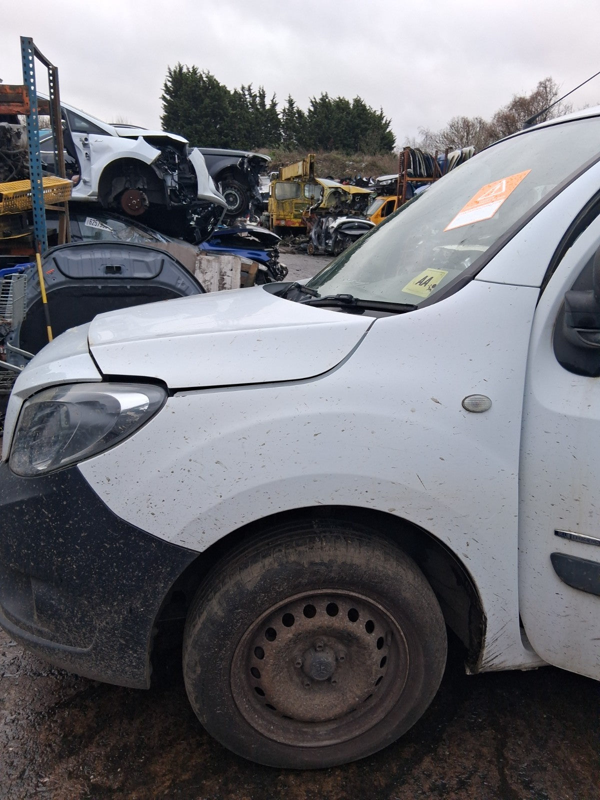 2016 MERCEDES CITAN W415 NSF PASSENGER SIDE FRONT LEFT WING PANEL WHITE