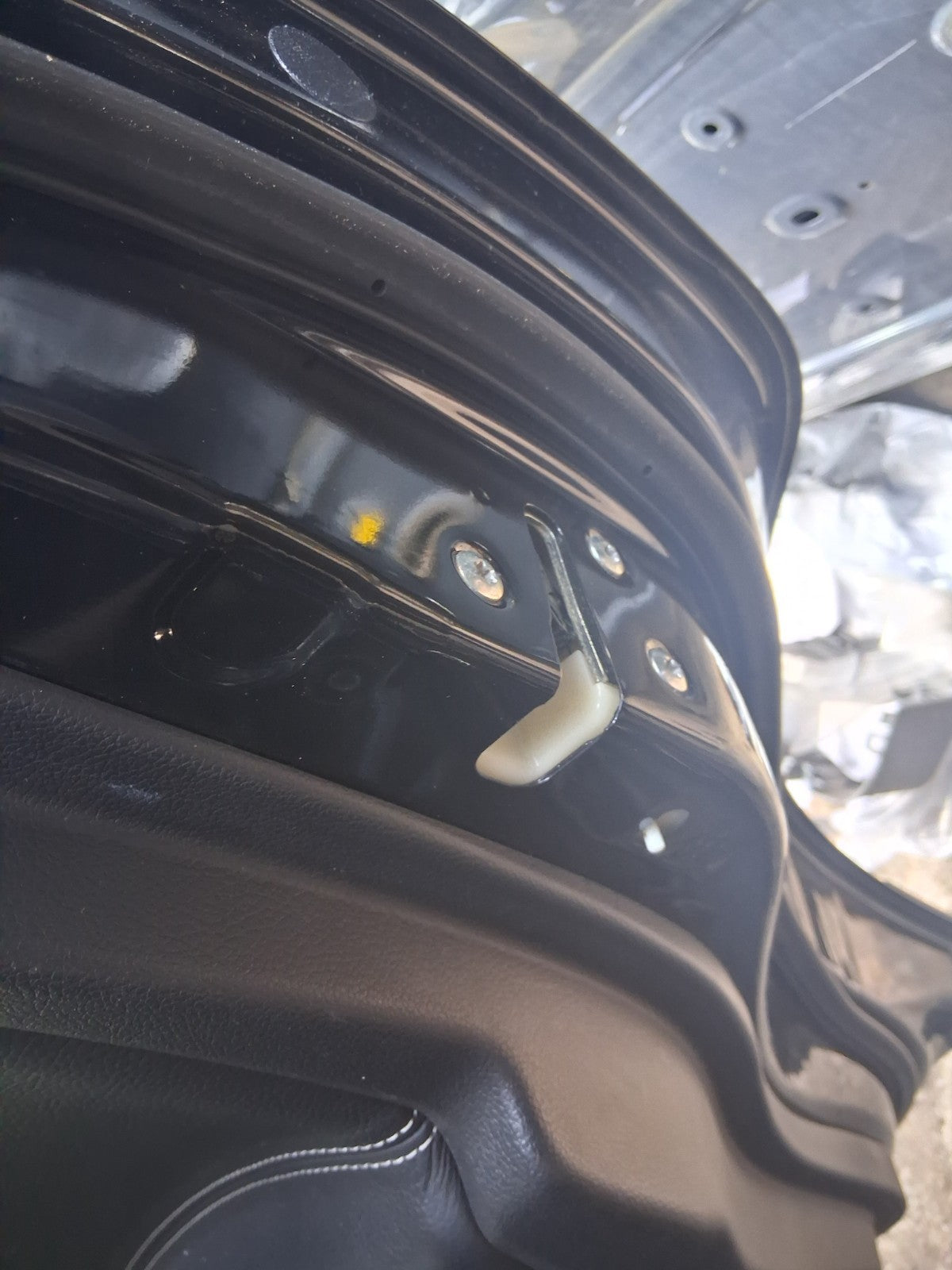 2018 MITSUBISHI OUTLANDER MK3 OSR DRIVER SIDE REAR DOOR LOCK MECHANISM