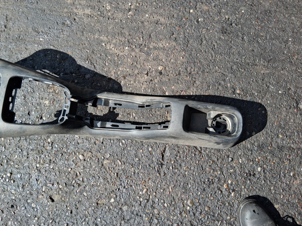 2021 CITROEN C3 MK3 CENTRE CONSOLE SURROUND TRIM PANEL COVER 9812499377