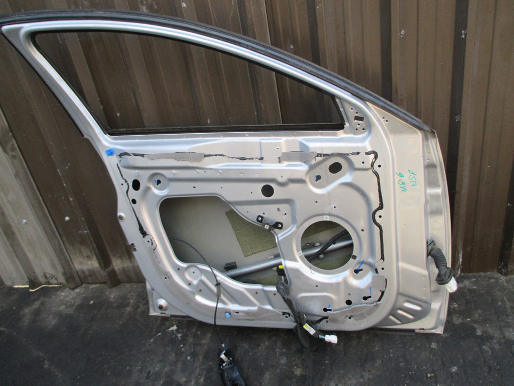 MG MG6 2011 NSF PASSENGER SIDE FRONT DOOR SILVER