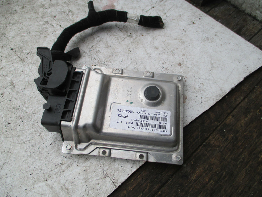 FIAT PUNTO 2015 EVO MK3 1.2 PETROL ECU ENGINE CONTROL MODULE UNIT 52032656