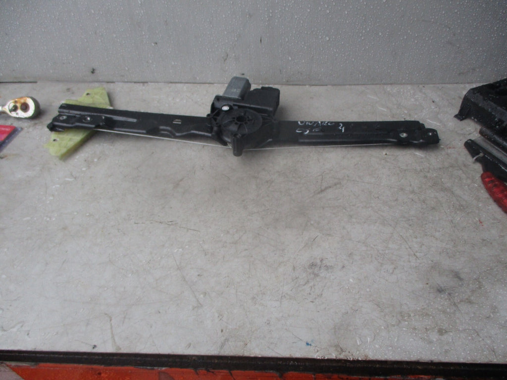 VAUXHALL VIVARO MK3 2021 OSF DRIVER SIDE FRONT WINDOW REGULATOR MOTOR 9829503580