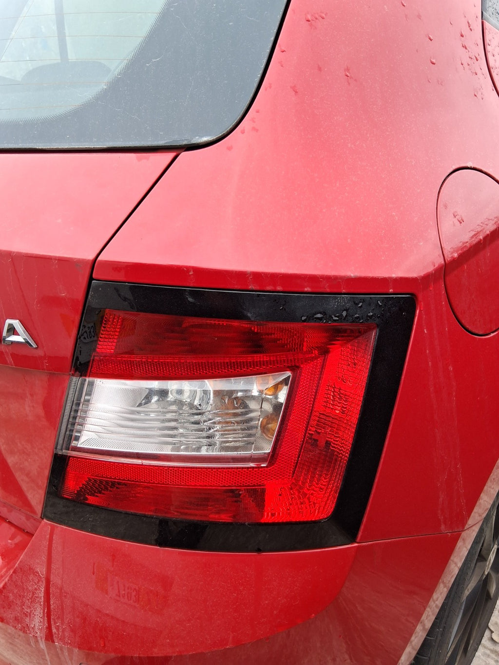 2019 SKODA FABIA MK3 NJ HATCHBACK OSR DRIVER SIDE REAR RIGHT TAIL LIGHT