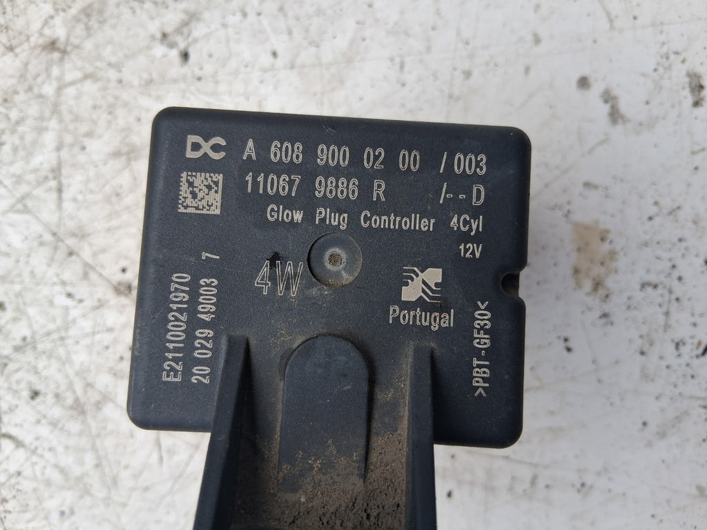 2020 RENAULT KANGOO MK2 GLOW PLUG CONTROLLER 110679886R