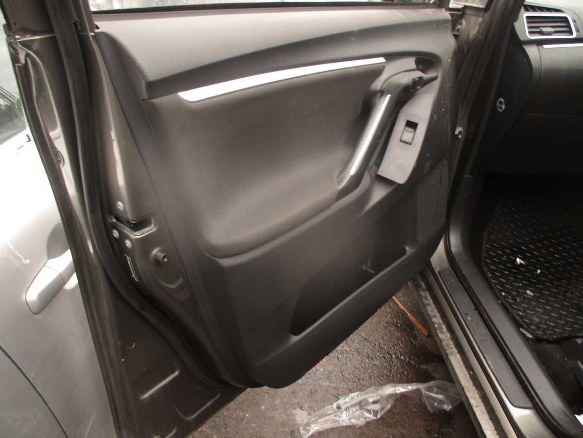 2017 TOYOTA VERSO NSF PASSENGER SIDE FRONT LEFT DOOR CARD