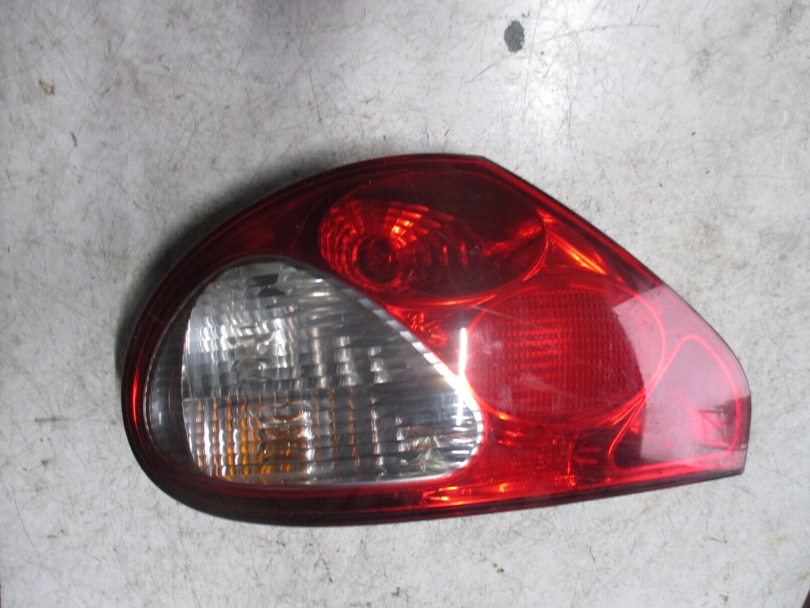 JAGUAR X TYPE 2006 NSR PASSENGER SIDE REAR LIGHT TAIL LIGHT