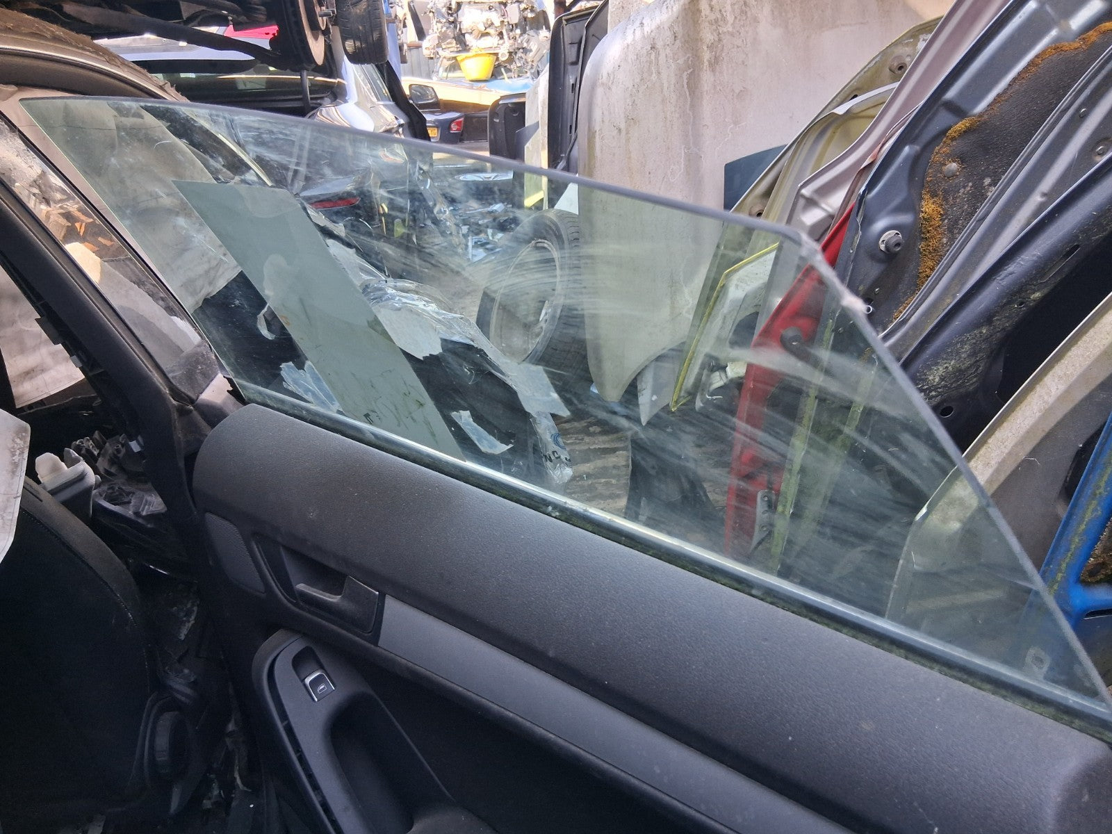 2015 AUDI A5 HATCHBACK 5 DOOR OSR DRIVER SIDE REAR RIGHT WINDOW GLASS