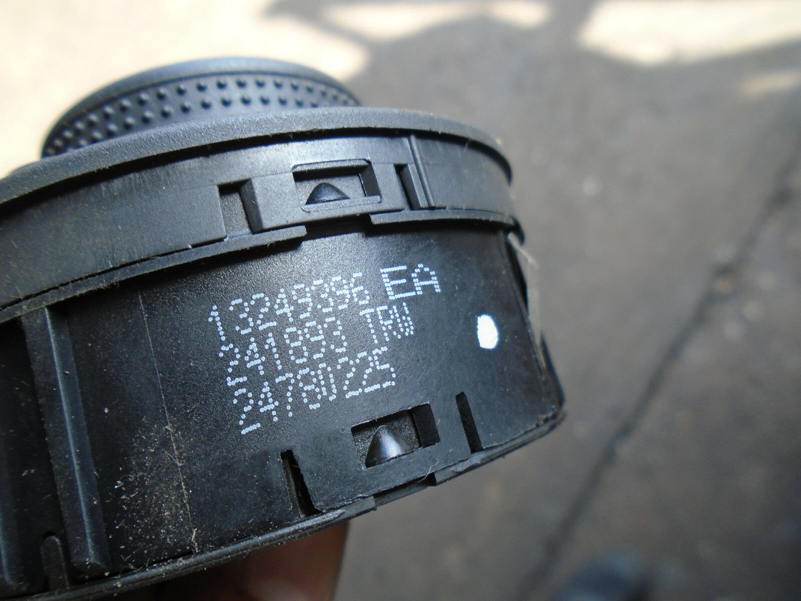 VAUXHALL CORSA D 2009 HEADLIGHT ADJUSTBLE SWITCH 13249396