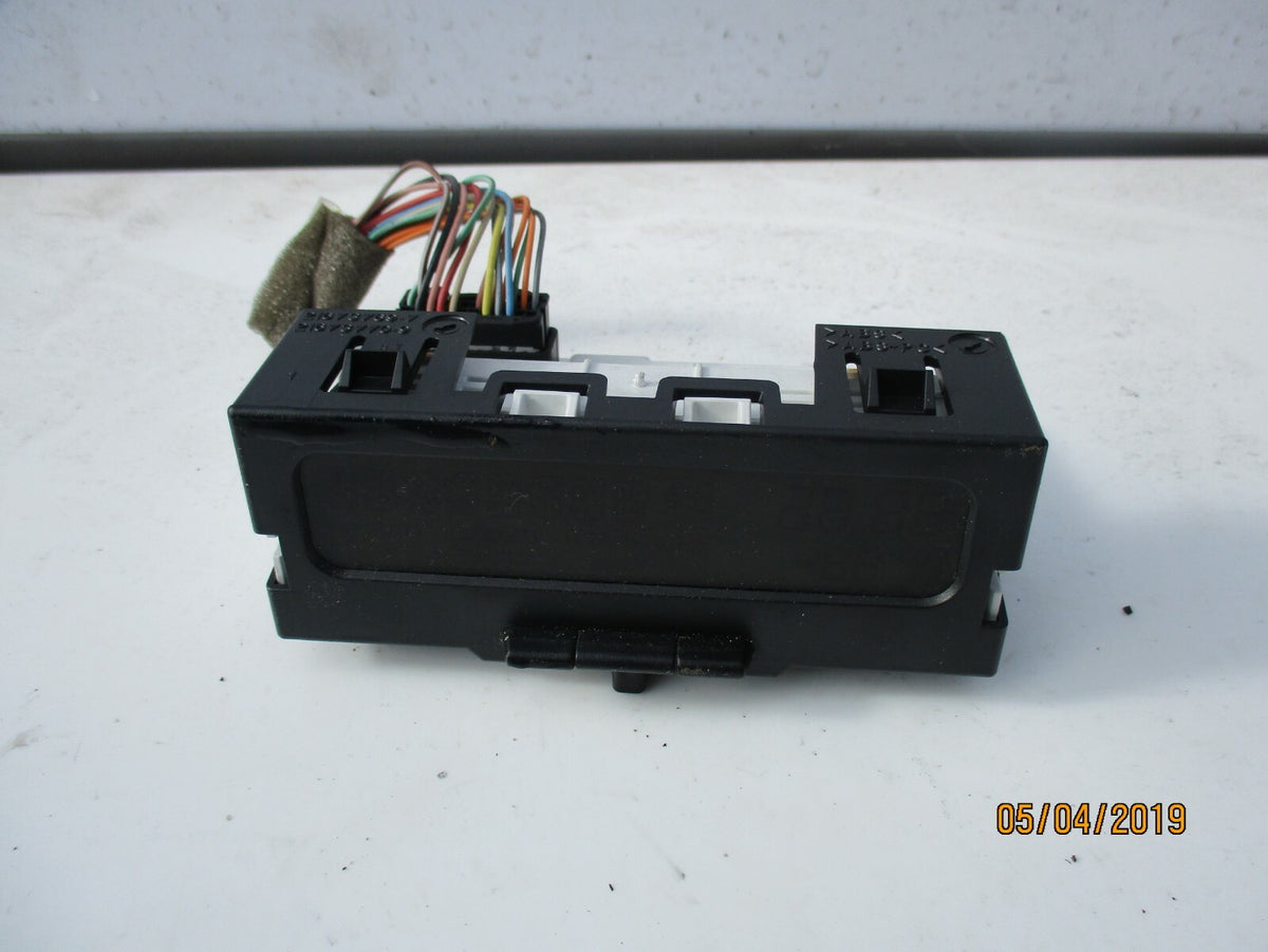 RENAULT MEGANE MK2 CENTRAL DIGITAL DISPLAY SCREEN 8200350498A