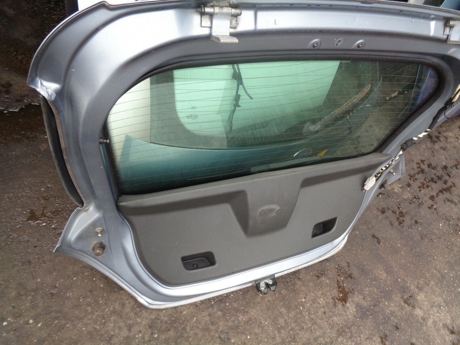 VAUXHALL CORSA D 2008 REAR COMPLETE TAILGATE SILVER