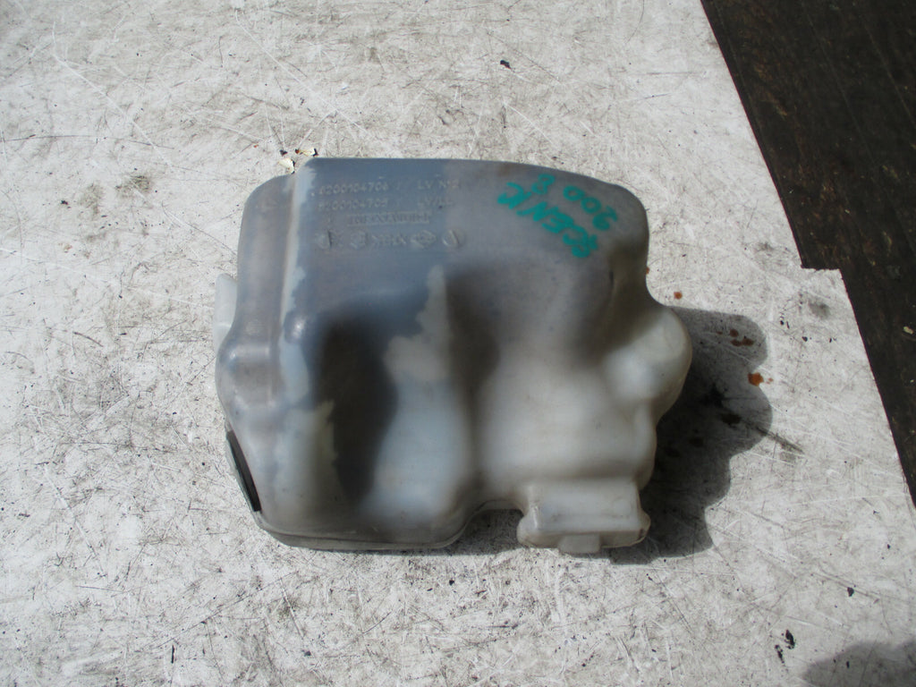 RENAULT SCENIC MK2 2008 WINDSCREEN WATER WASHER BOTTLE TANK RESERVOIR    NO NECK