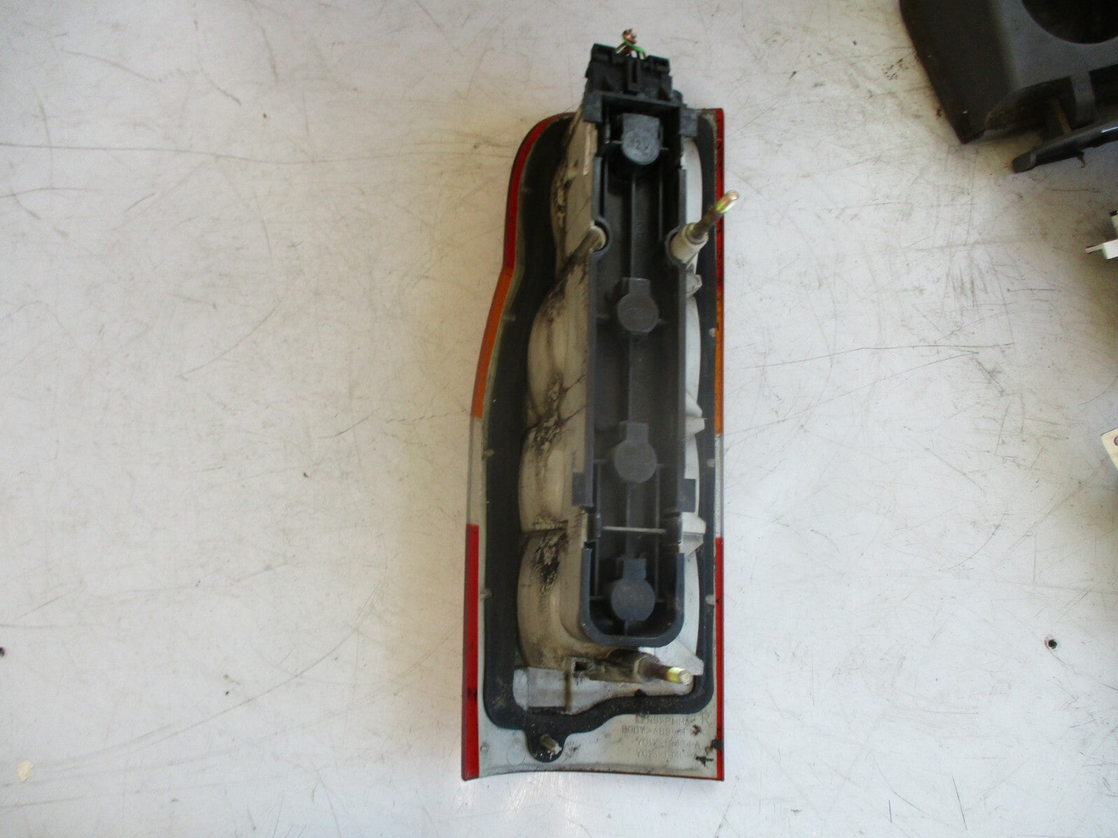 FORD TRANSIT 350 2005 MK6 PRE FACELIFT OSR DRIVER SIDE REAR TAIL LIGHT