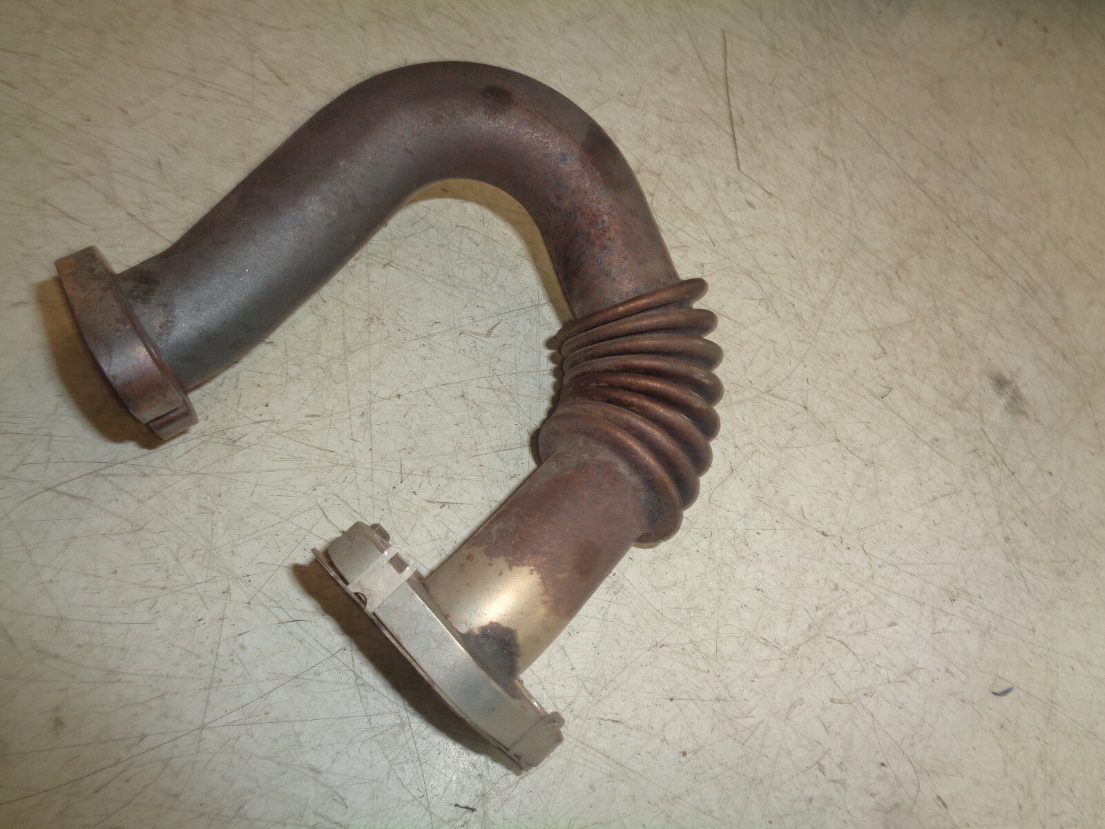 VW VOLKSWAGEN GOLF PLUS 1.6 TDI EGR COOLER PIPE HOSE 03L131521
