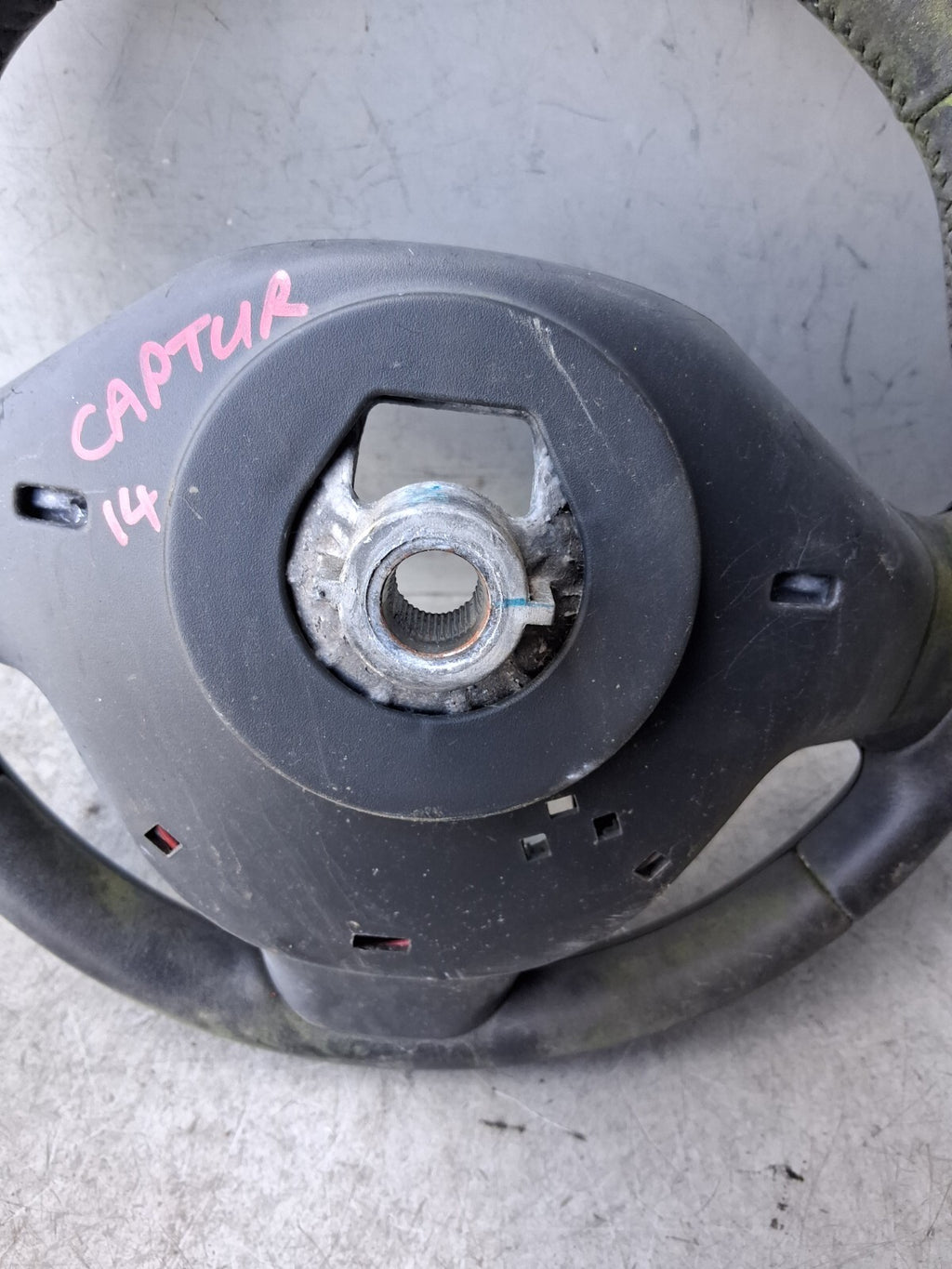 RENAULT CAPTUR 2014 MULTIFUNCTIONAL STEERING WHEEL 985105453R