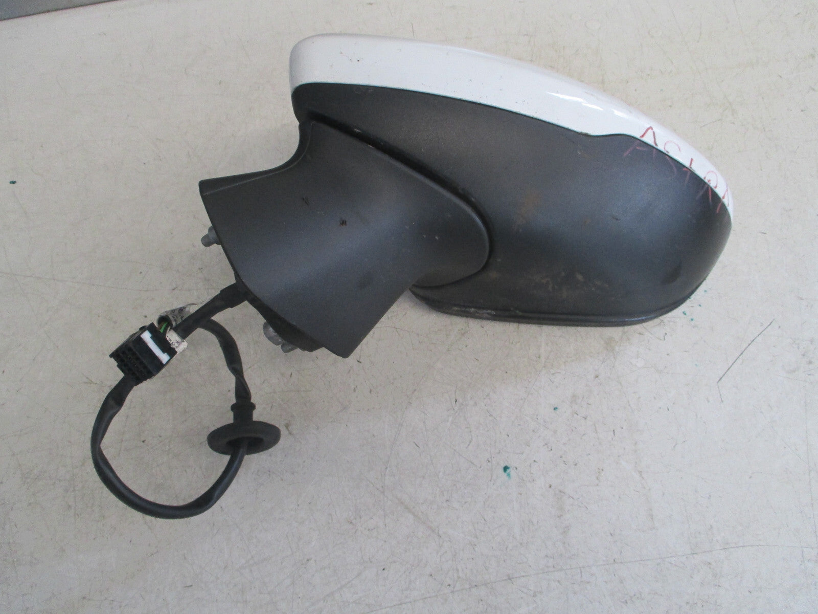 VAUXHALL ASTRA K MK7 2020 NS PASSENGER SIDE ELECTRIC DOOR WING MIRROR WHITE Z40R